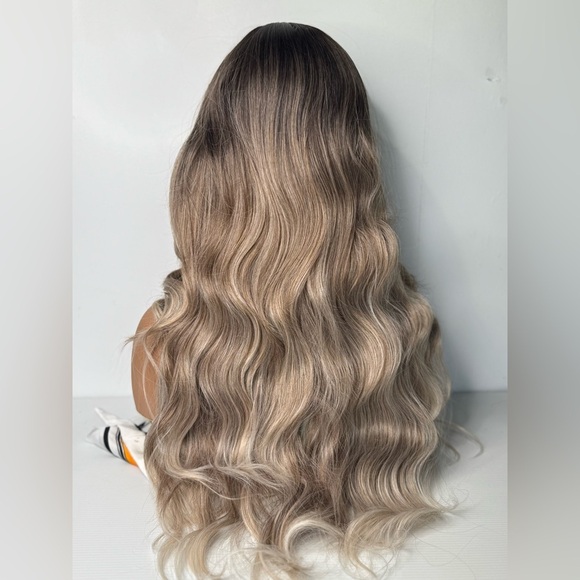 Soft Waves Ombre Wig – Brown Roots & Natural Ash Blonde Highlights 28 In - Picture 6 of 9